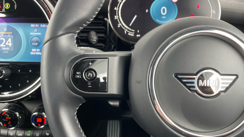 MINI Hatchback 1.5 Cooper Sport 3dr Auto Petrol Hatchback